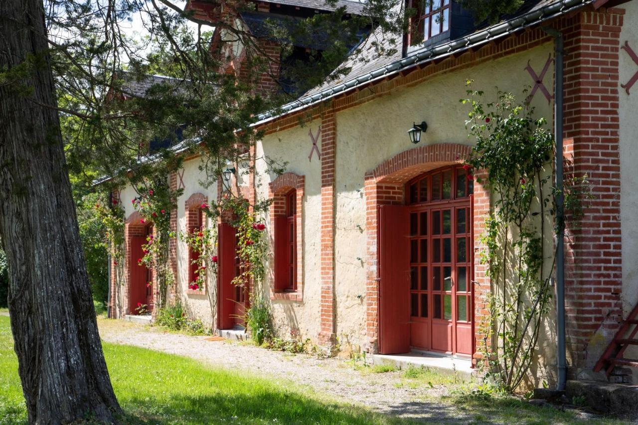 Domaine De La Trigaliere Villa Ambillou Dış mekan fotoğraf